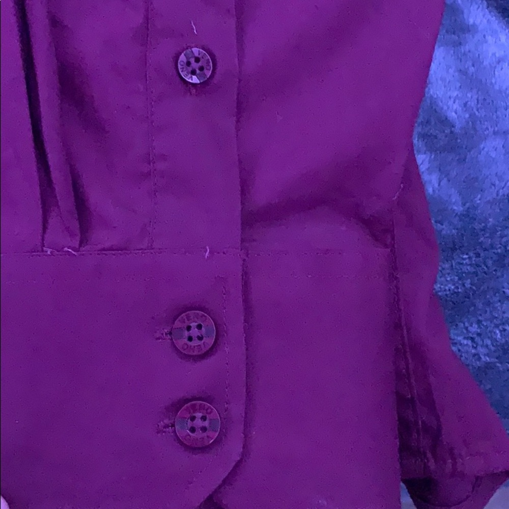 Button up - Picture 9 of 9